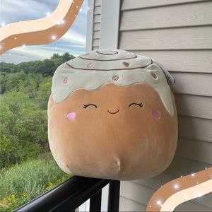 Chanel The Cinnamon Bun- Squishmallow 16”